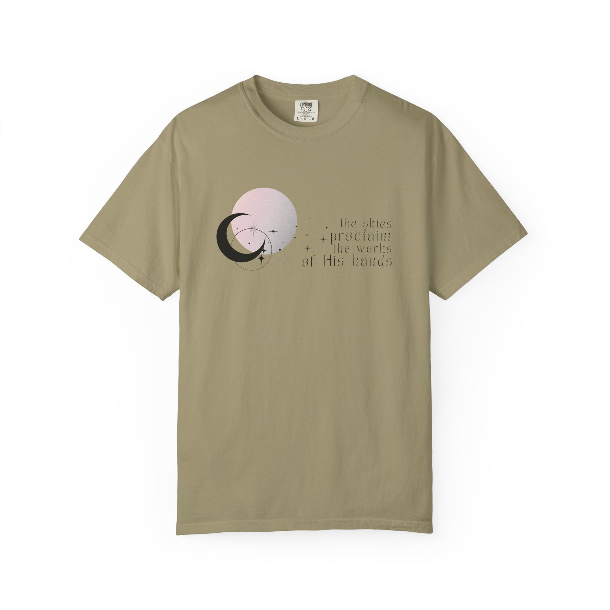 Serene T-Shirt with Abstract Design, Relaxed Fit Tee for Everyday Wear, Boho Style, Gift for Birthdays, Relaxation, Casual Occasions, [...]