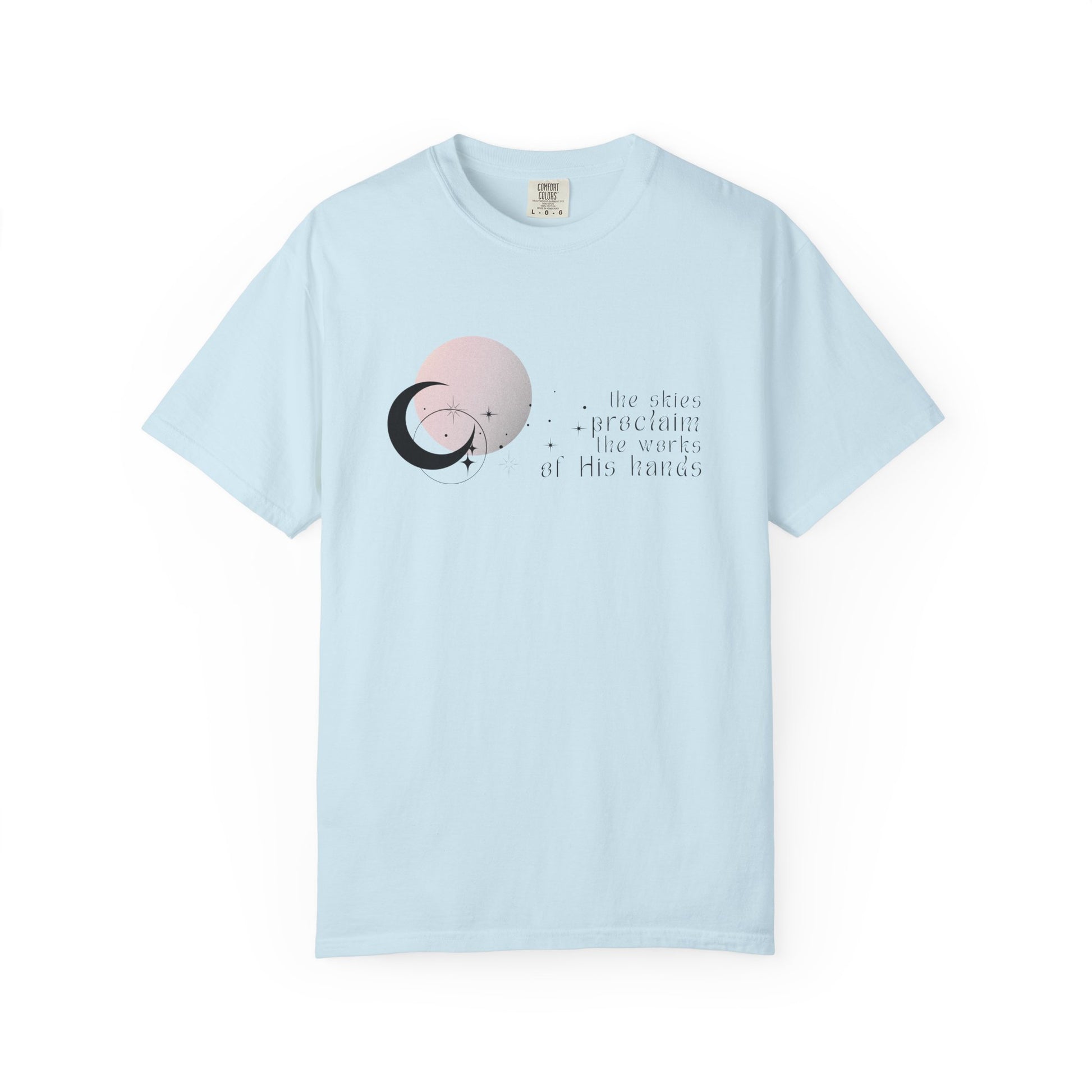 Serene T-Shirt with Abstract Design, Relaxed Fit Tee for Everyday Wear, Boho Style, Gift for Birthdays, Relaxation, Casual Occasions, [...]